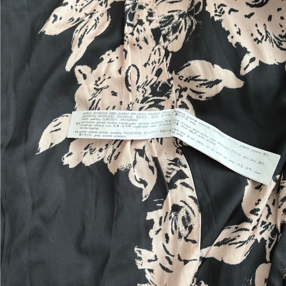 NWOT Zara Atelier Black and Cream Floral Coat - Picture 6 of 7